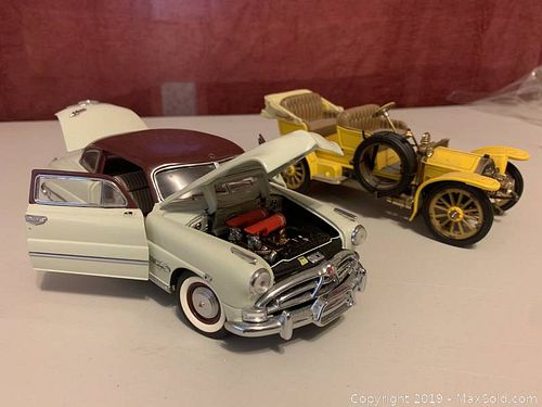 Lot #0048 (1 of 10)