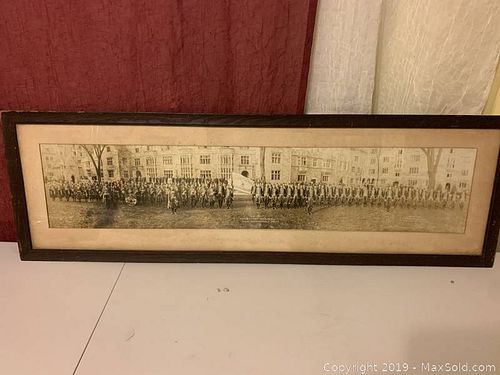 Lot #0061 (1 of 18)