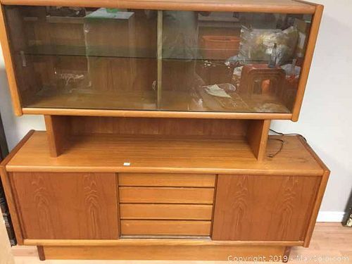 Lot #0090 (1 of 5)