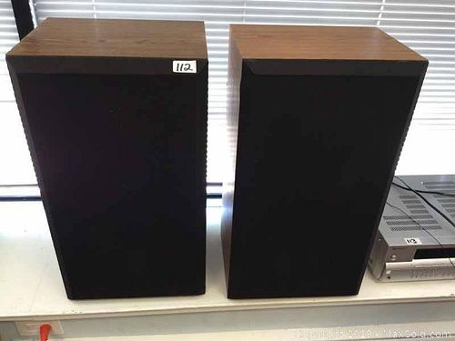 Lot #0112 (1 of 3)