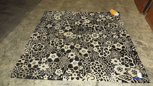 Lot #0877 (1 of 8)
