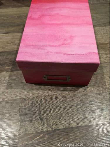 Lot #0029 (1 of 8)