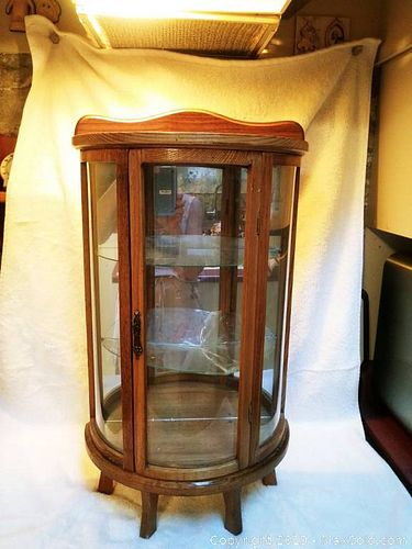 Lot #0151 (1 of 5)