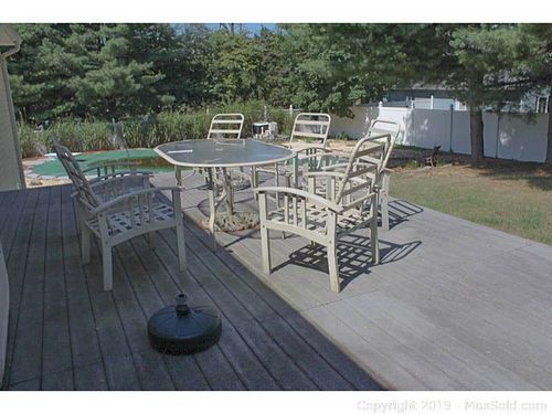 Lot #0798 (1 of 18)