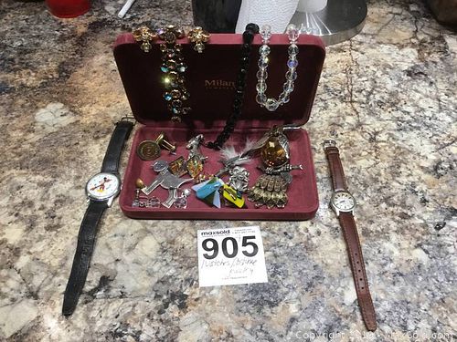 Lot #0905 (1 of 15)