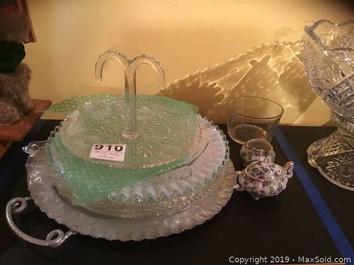 Lot #0910 (1 of 11)