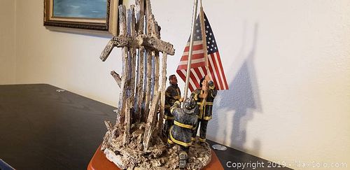 Lot #0029 (1 of 4)