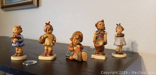 Lot #0032 (1 of 11)