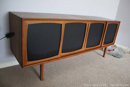 Lot #0539 (1 of 20)