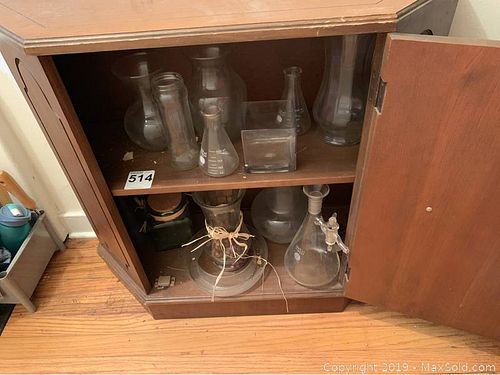 Lot #0514 (1 of 8)