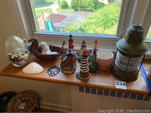 Lot #0534 (1 of 10)