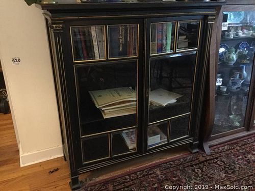 Lot #0552 (1 of 12)