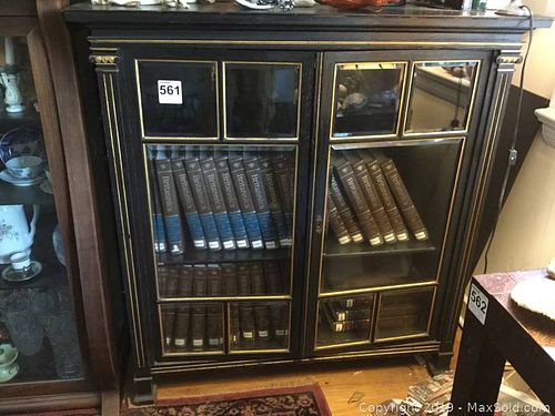 Lot #0559 (1 of 11)