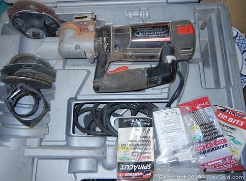 Lot #0009 (1 of 6)