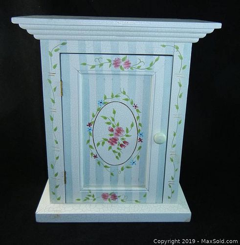 Lot #0062 (1 of 6)