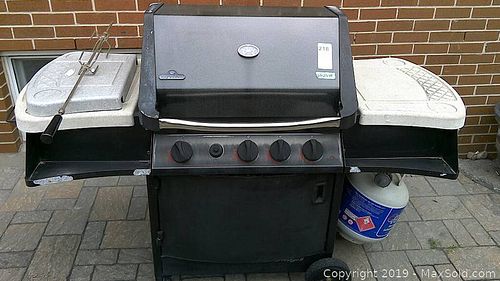 Lot #0218 (1 of 7)
