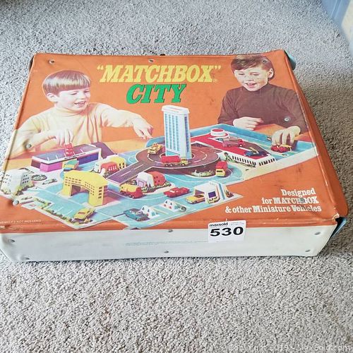 Lot #0530 (1 of 4)