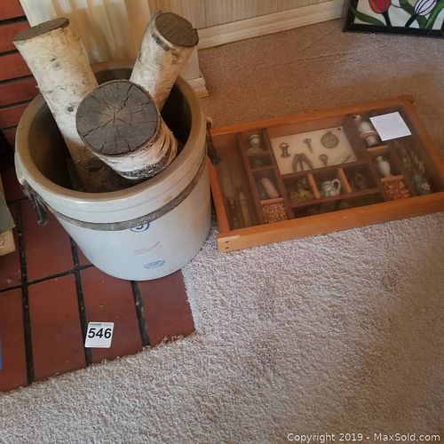 Lot #0546 (1 of 4)