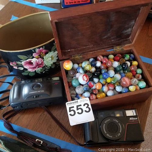 Lot #0553 (1 of 4)