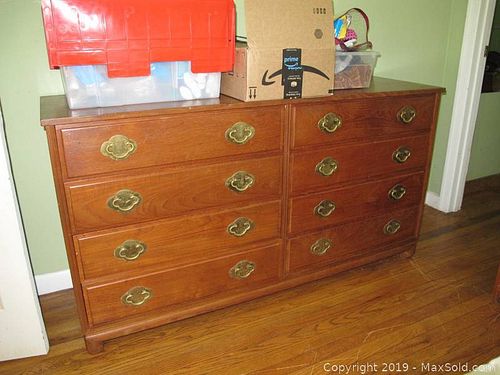 Lot #0770 (1 of 7)