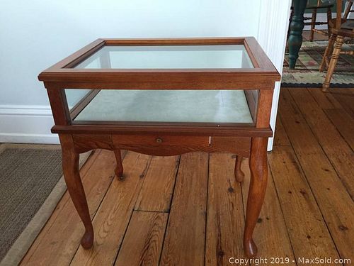 Lot #0045 (1 of 6)