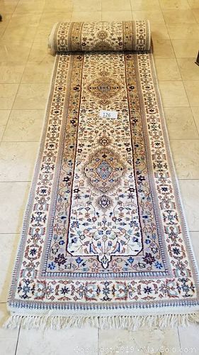 Lot #0126 (1 of 2)