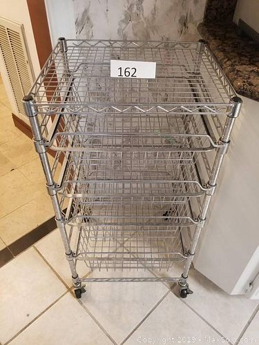 Lot #0162 (1 of 2)