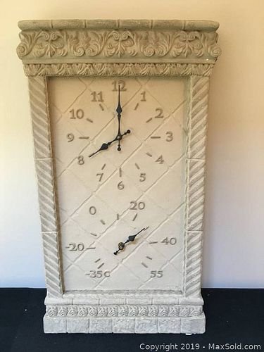 Lot #0052 (1 of 4)