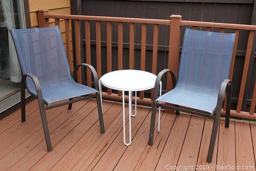 Lot #0075 (1 of 9)