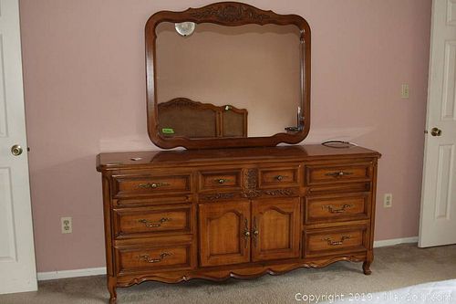Lot #0080 (1 of 11)