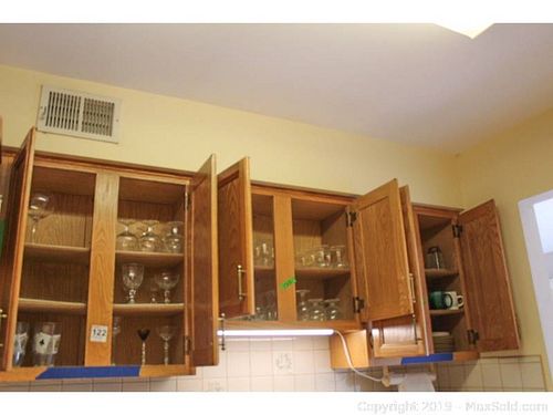 Lot #0122 (1 of 25)
