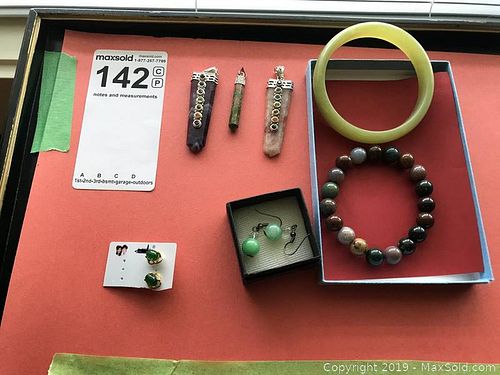 Lot #0142 (1 of 7)