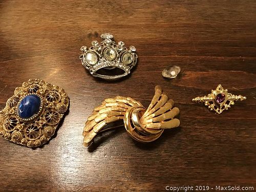 Lot #0165 (1 of 12)