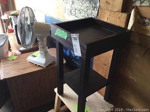 Lot #0768 (1 of 6)