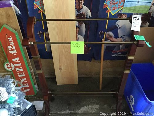 Lot #0773 (1 of 4)
