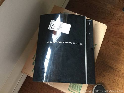 Lot #0779 (1 of 5)