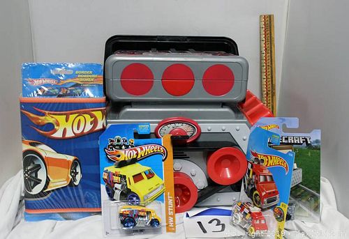 Lot #0013 (1 of 3)