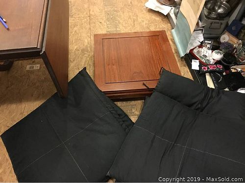 Lot #0064 (1 of 13)