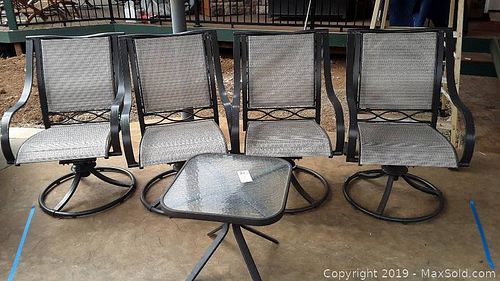Lot #0097 (1 of 8)