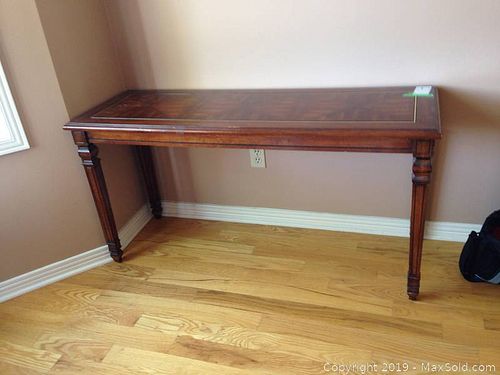 Lot #0001 (1 of 7)