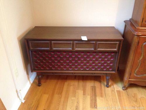 Lot #0012 (1 of 6)