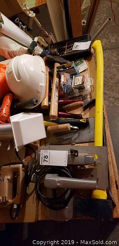 Lot #0079 (1 of 7)