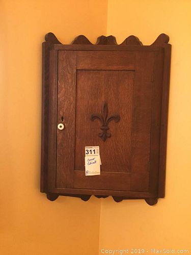 Lot #0311 (1 of 9)