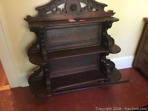 Lot #0312 (1 of 10)