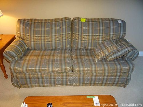 Lot #0625 (1 of 7)