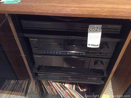 Lot #0662 (1 of 24)