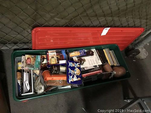Lot #0036 (1 of 13)