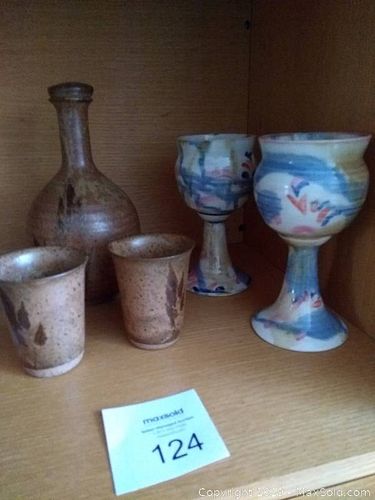 Lot #0124 (1 of 2)