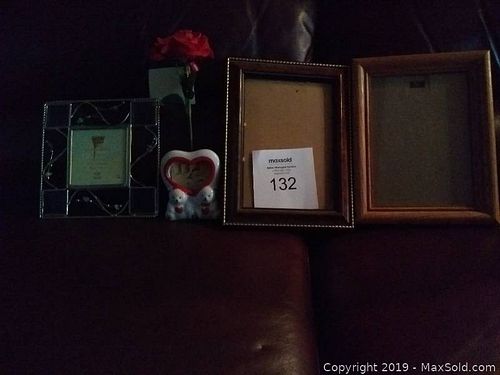 Lot #0132 (1 of 3)
