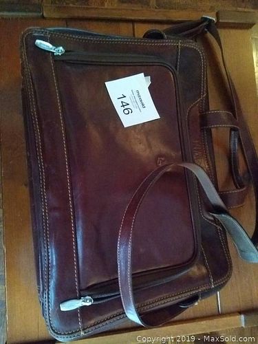 Lot #0146 (1 of 3)
